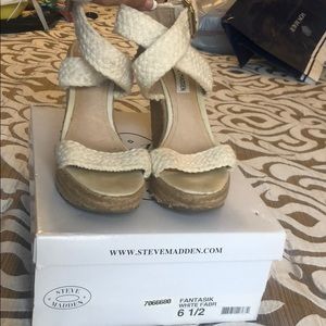 *Donated* Steve madden white/cream rope wedges